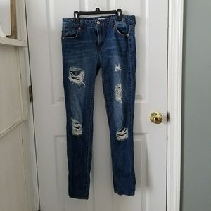 Ripped Boyfriend Jeans